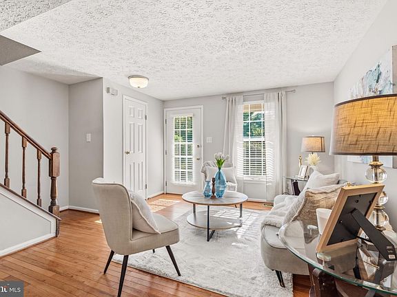 5th image of 1657 Fieldthorn Dr
