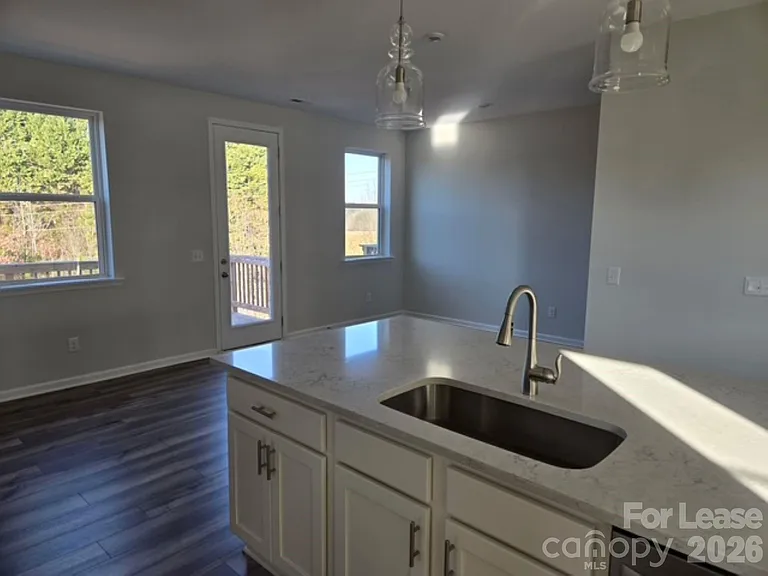 6997 Waterstone Dr — Photo 4