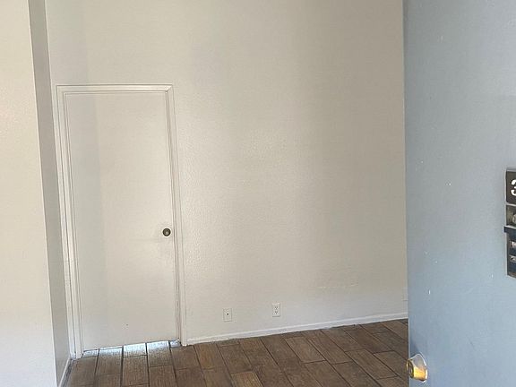 3rd image of 532 Nebraska Ave APT 303
