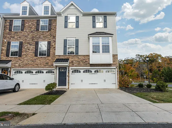 10 Cardinal Ct, Sewell, NJ 08080