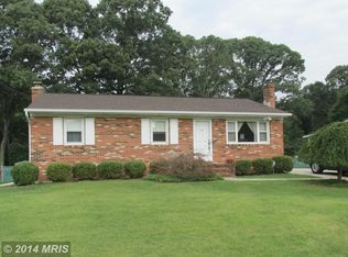 220 Oak Dr, Pasadena, MD