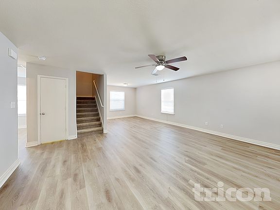 3rd image of 9707 Marbach Bnd