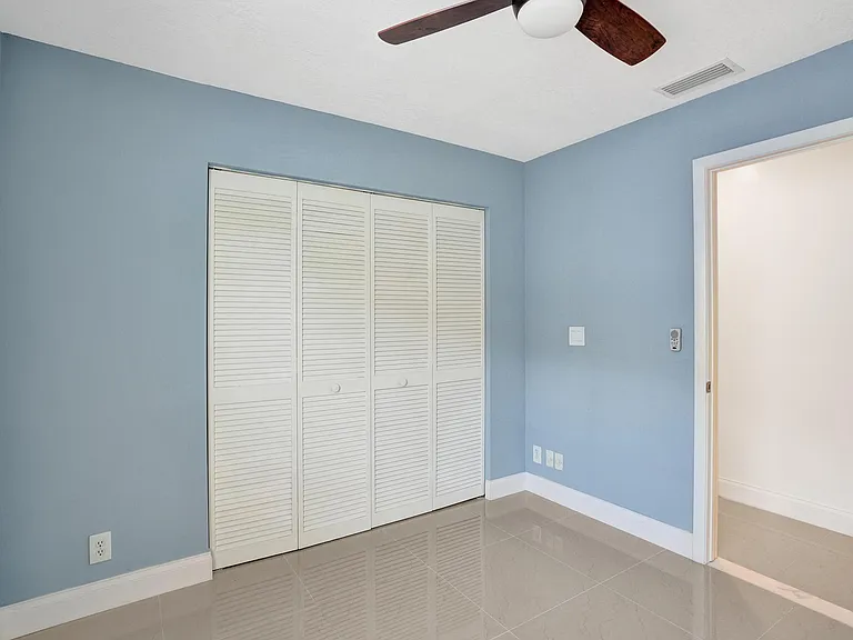 17866 SW 10th Ln — Photo 26
