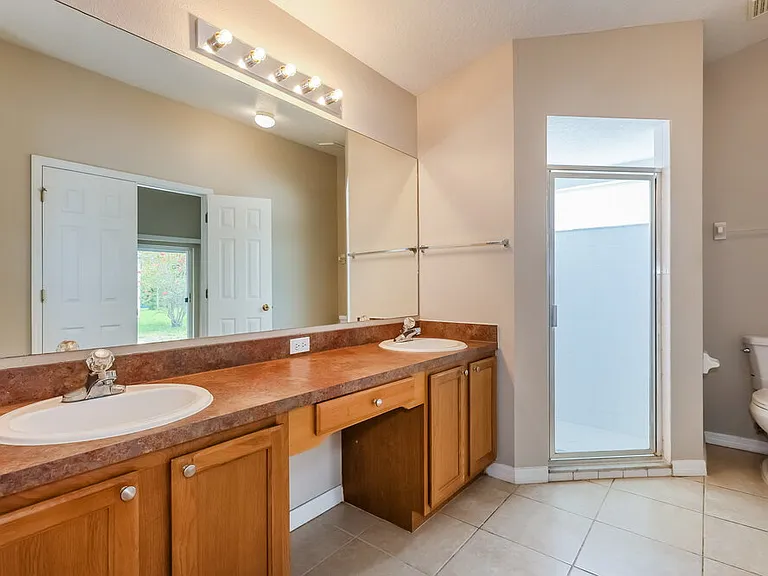 27448 Sky Lake Cir — Photo 11