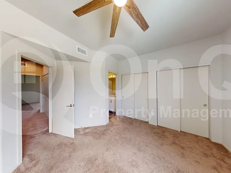848 E Park Modern Dr — Photo 13