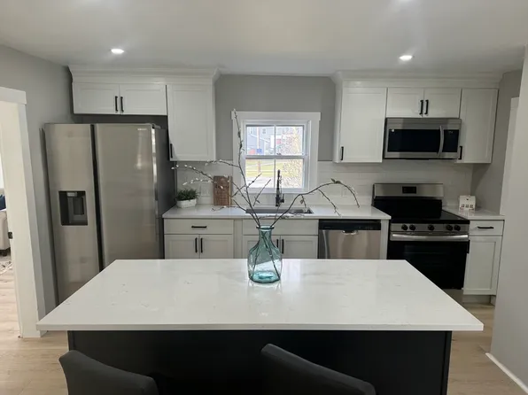 65 Washington Ave, Keene, NH 03431