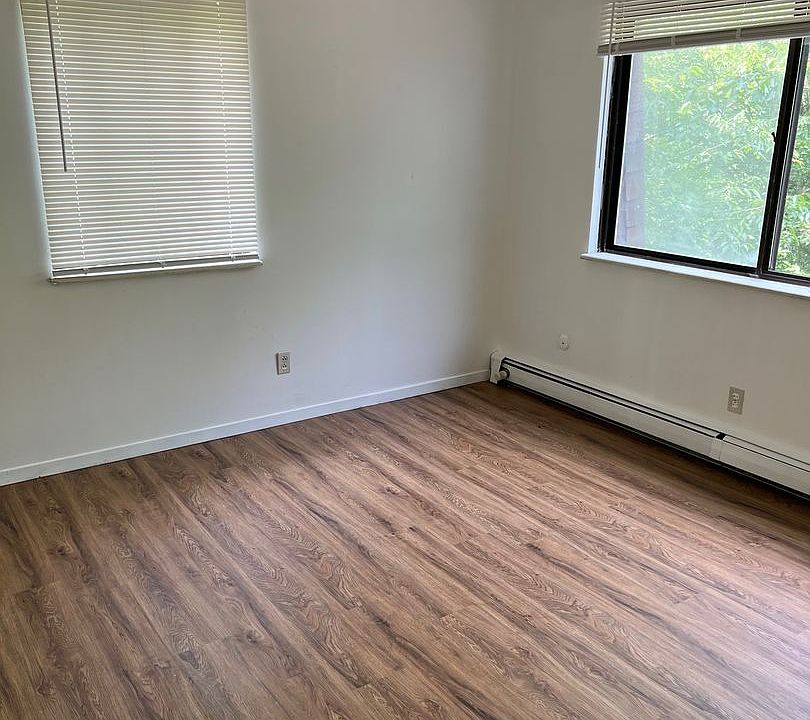 Timber Ct, 1667 1667 Timber Ct Niles OH Zillow