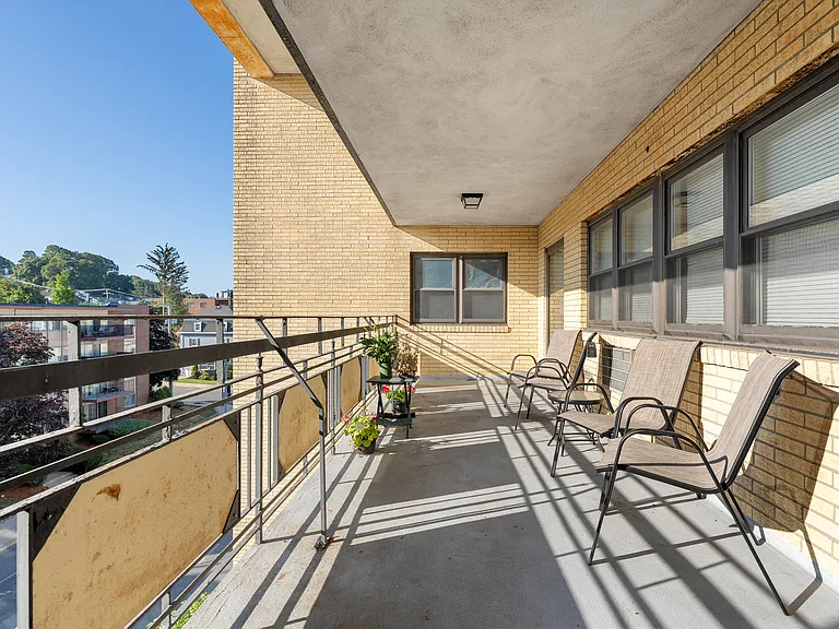 340 Main St #502 — Photo 9