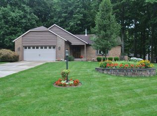 8855 Woodcutters Ln, Pickerington, OH