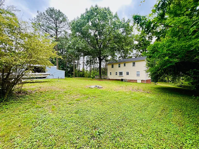 7400 Three Chopt Rd — Photo 44