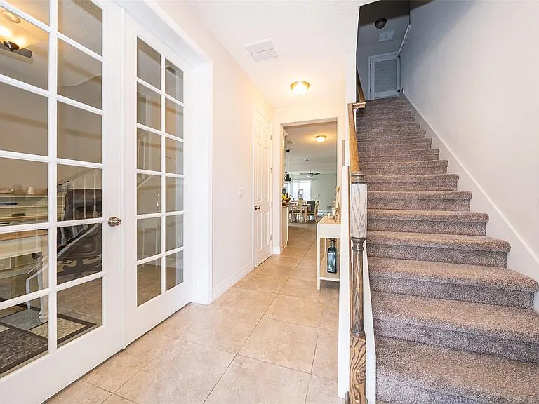 3026 Jardin St — Photo 8