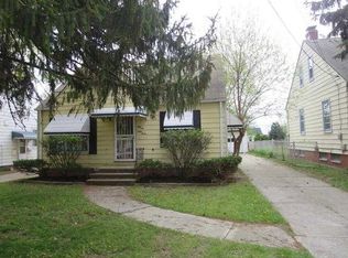 5663 Dunham Rd, Maple Heights, OH 44137