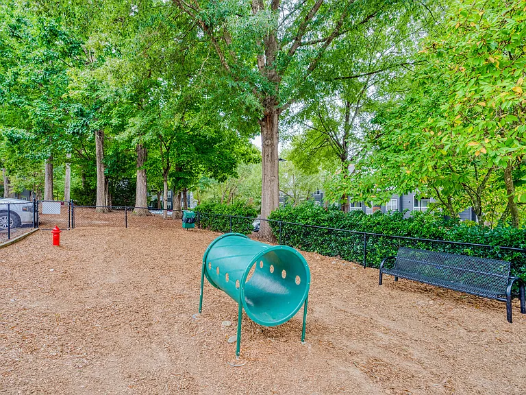 Hyde Park — Photo 23