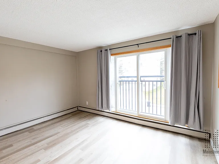 1624 16th Ave SW — Photo 14