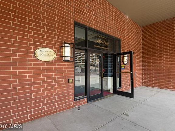 3rd image of 10 E Lee St Unit 704
