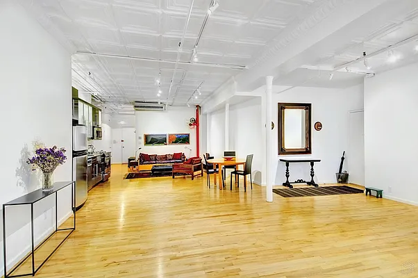 Rented by Halstead Real Estate | media 23