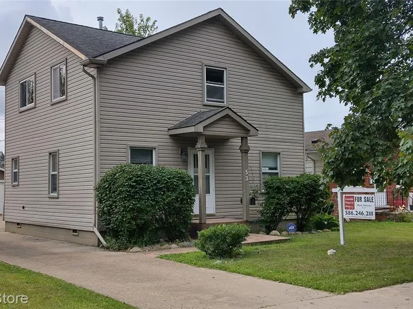 53 Englewood St, Mount Clemens, MI 48043