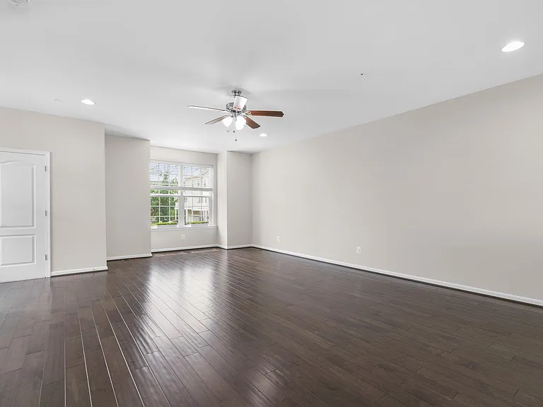 7720 Rearden Ct — Photo 20