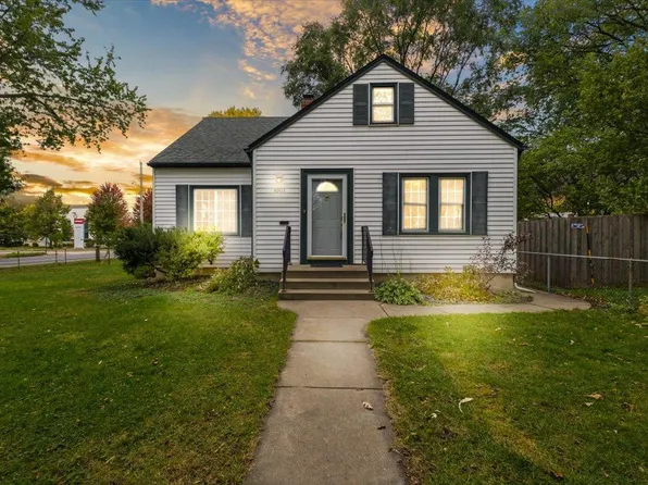 4901 Thomas Ave N, Minneapolis, MN 55430