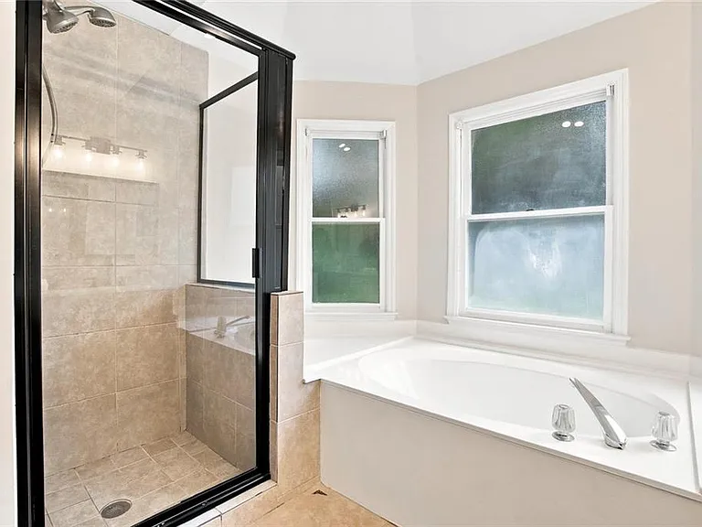 5527 Bridge Pointe Dr — Photo 22