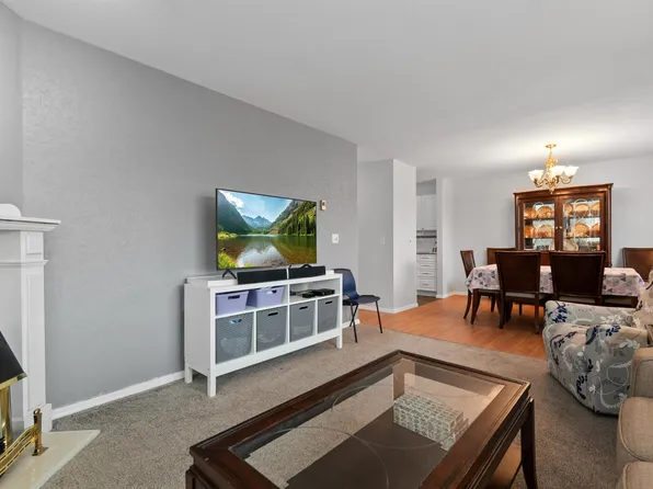 9175 Edward St #306, Chilliwack, BC V2P 4C5