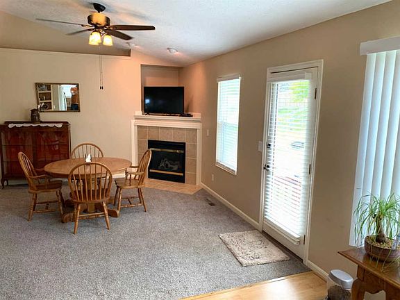 3rd image of 330 Keswick Dr