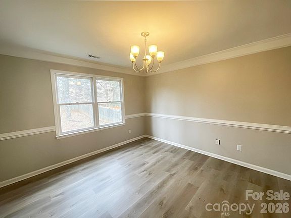 4th image of 2229 Century Oaks Ln