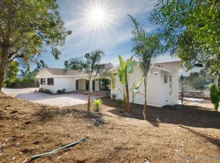 1810 Shadow Knolls Pl, El Cajon, CA 92020
