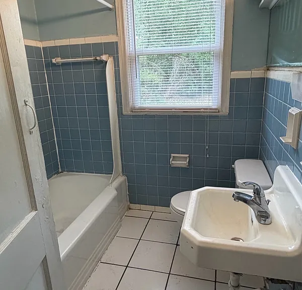 414 Prince St — Photo 12