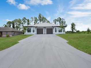 4428 Douglas Ln, Lehigh Acres, FL 33973
