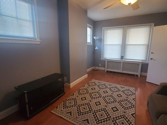 3rd image of 4844 Mascher St Floor 1