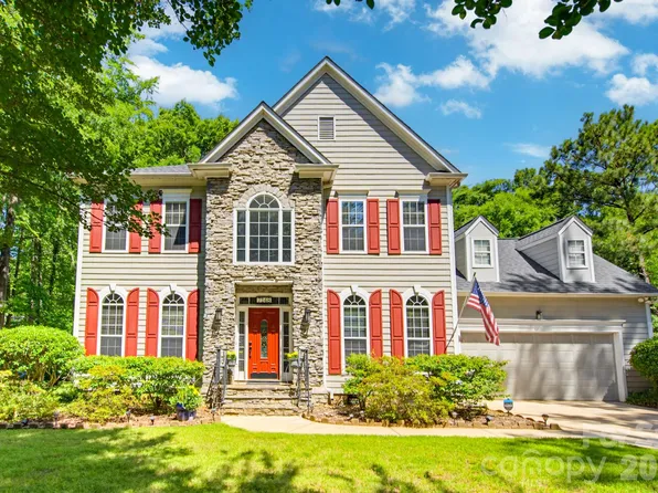 7148 Plough Dr, Mint Hill, NC 28227