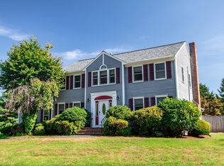 2 Heritage Ln, Canton, MA 02021