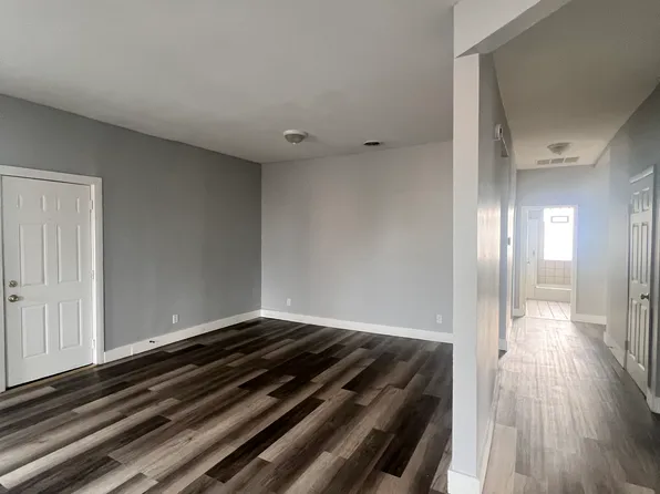 3523 W Highland Blvd #2, Milwaukee, WI 53208