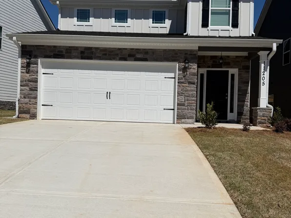 11205 Cornerstone Way, Hampton, GA 30228