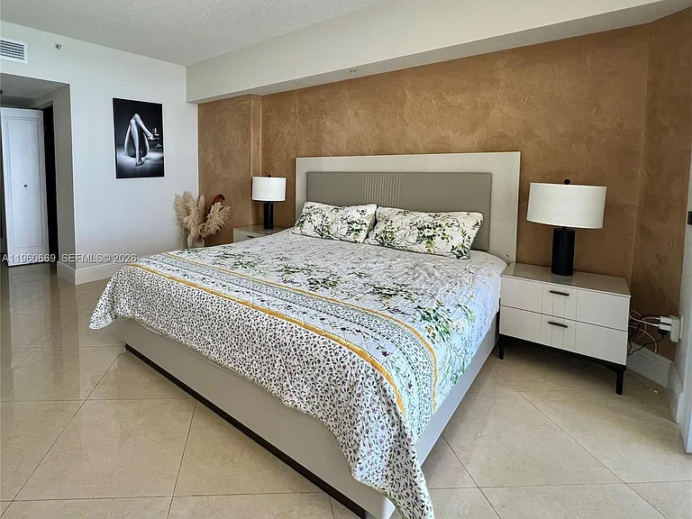 16699 Collins Ave #4204 — Photo 16
