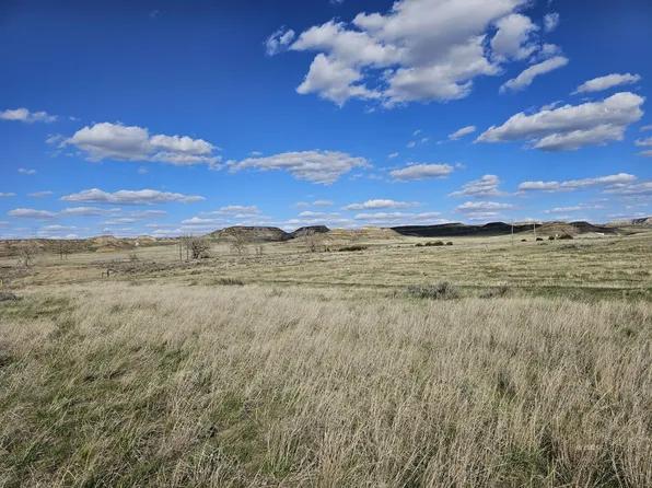 Pony Ln, Miles City, MT 59301