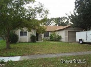825 Williamsburg Dr, Titusville, FL 32780