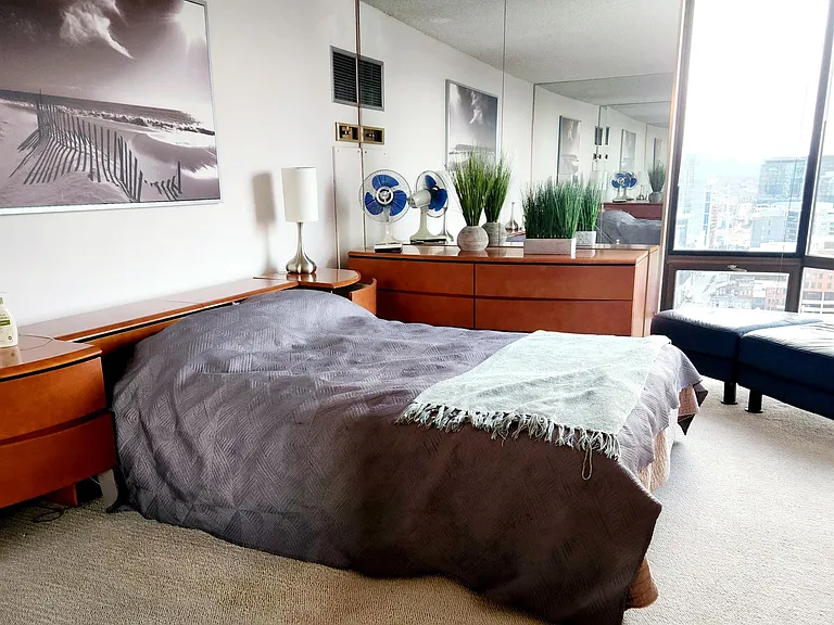 1625 Larimer St #2301 — Photo 11
