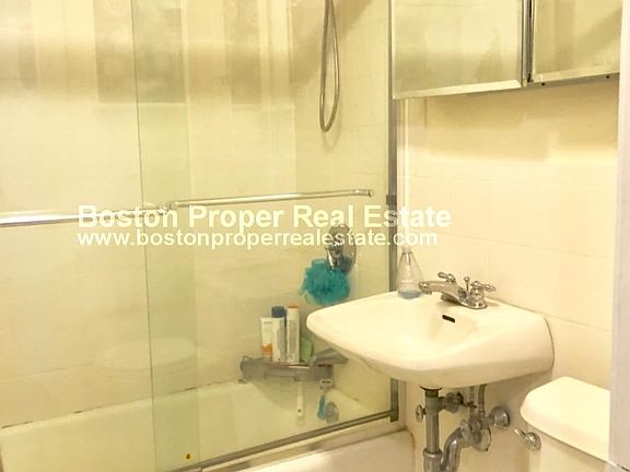 15 Joy St. #8 Boston - Beacon Hill Unit Photo 4