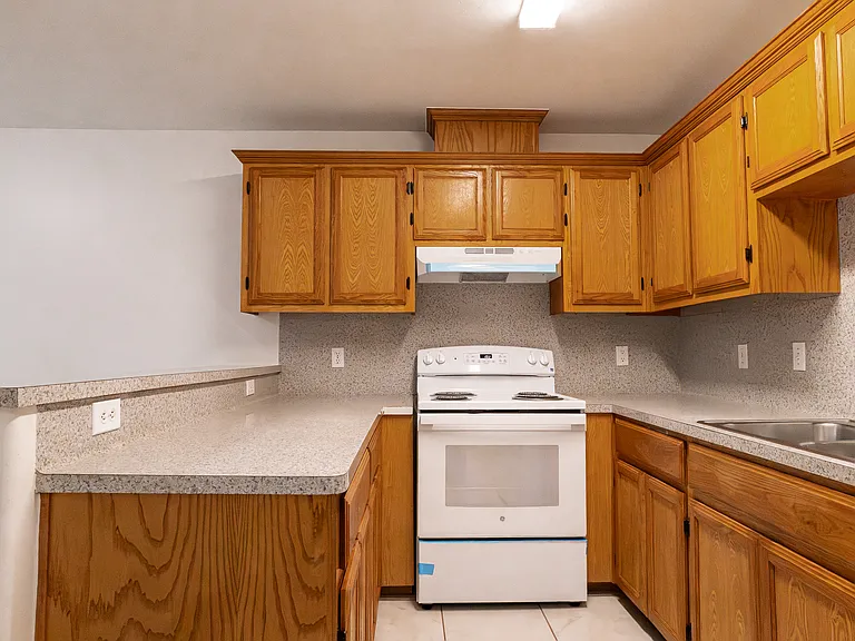 959 Live Oak Cir #2 — Photo 7