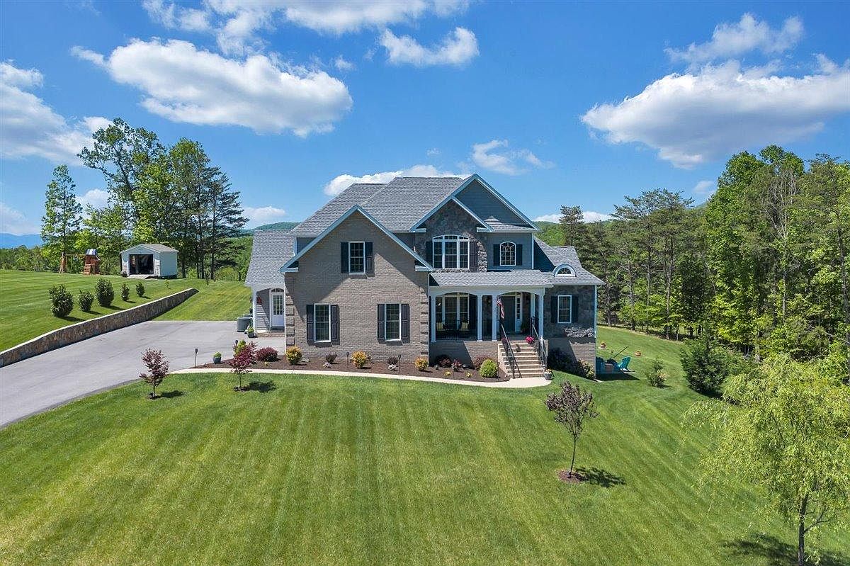 633 Thornblade Way, Blue Ridge, VA 24064 Zillow
