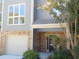 27 Stablemere Ct, Baltimore, MD 21209