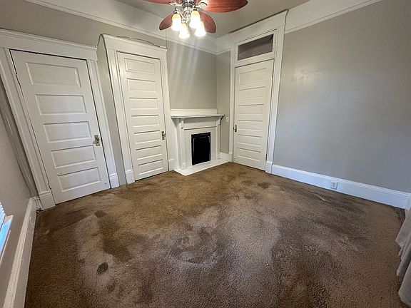 2nd image of 946 Magnolia St #6