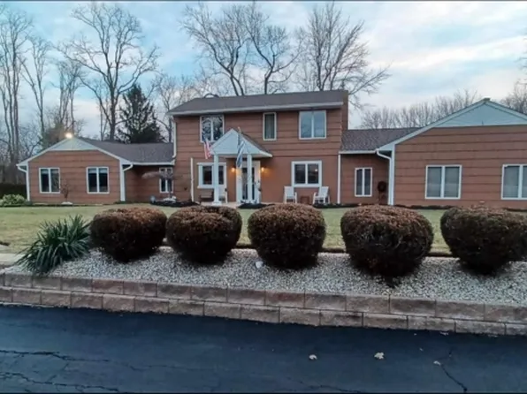 12 Silvers Rd, Marlboro Twp., NJ 07746