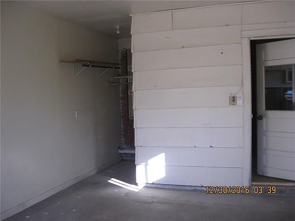 2nd image of 307 S Jefferson Ave