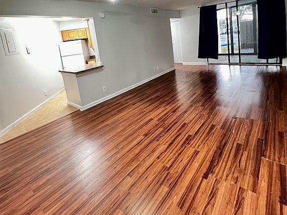 3rd image of 215 Lake Pointe Drive #112