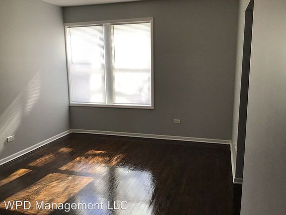 5th image of 121 E 71st St #1