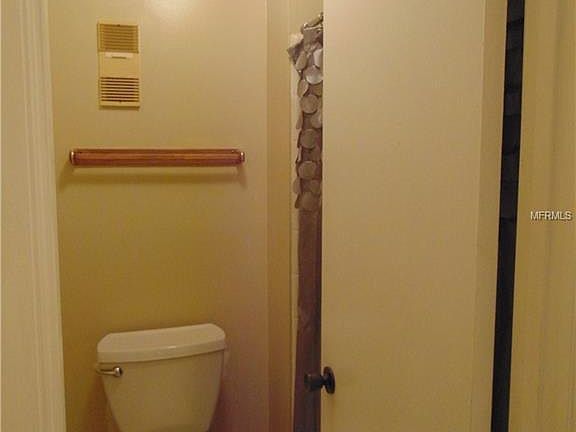 5th image of 4405 Bar Harbor Dr