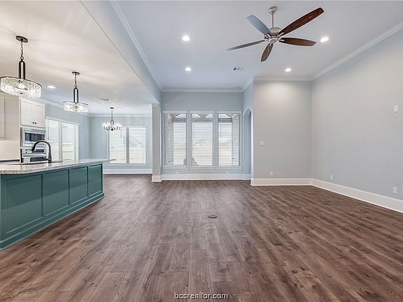 4th image of 1653 Briscoe Manor Ct